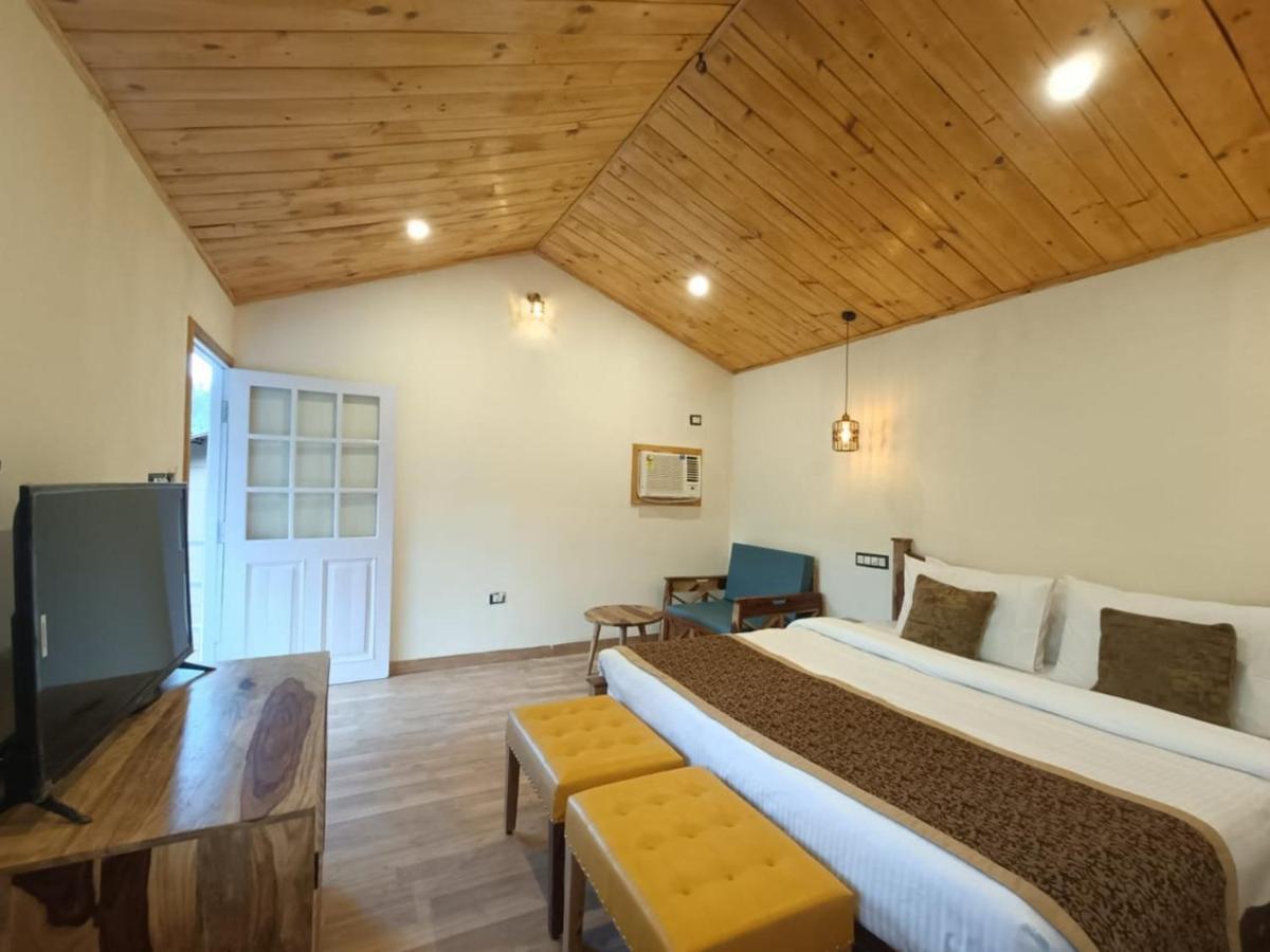 Aaroham Resort, Шимла Екстериор снимка