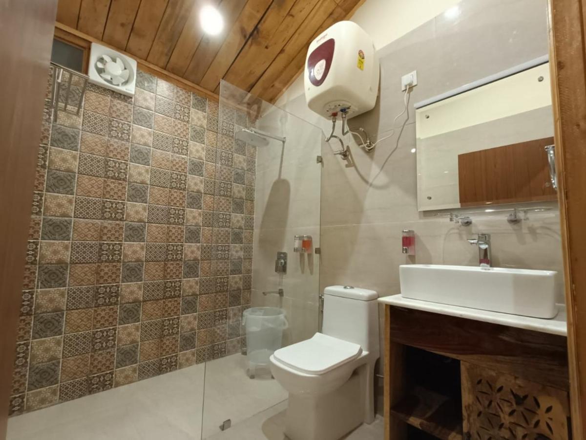 Aaroham Resort, Шимла Екстериор снимка